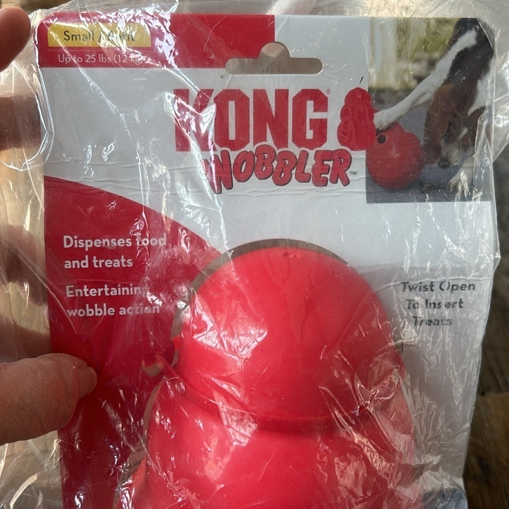 Kong Wobbler Treat Chew Toy NWT